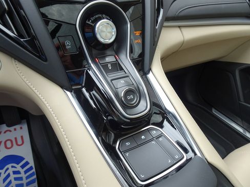 Used 2024 Acura RDX SH-AWD w/ Technology Package image 17