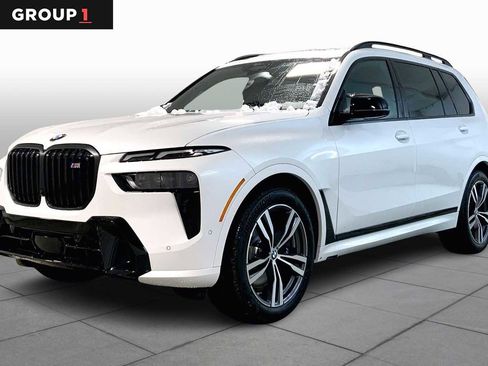 New 2026 BMW X7 M60i image 1