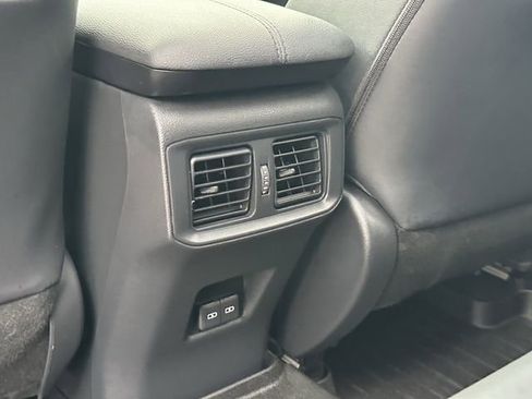 Used 2023 Toyota RAV4 XSE AWD/4WD image 31