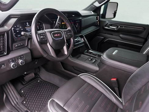 Certified 2025 GMC Sierra 2500 AT4X image 14