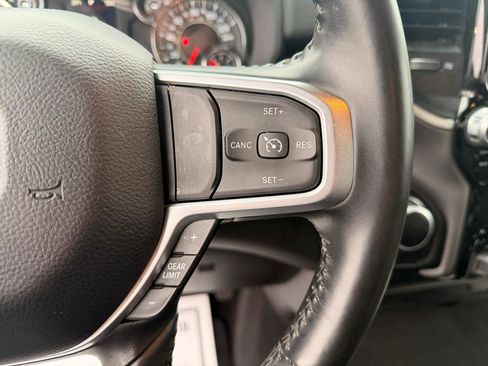 Used 2024 RAM 2500 Big Horn w/ Sport Appearance Package image 15