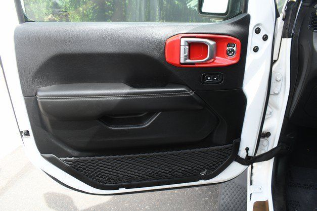 Used 2021 Jeep Wrangler Unlimited Sahara AWD/4WD image 13
