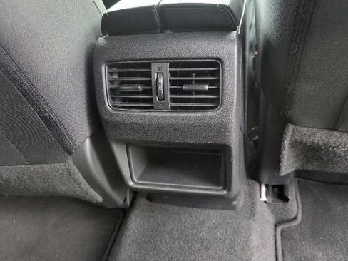 Used 2024 Nissan Rogue S AWD/4WD image 13