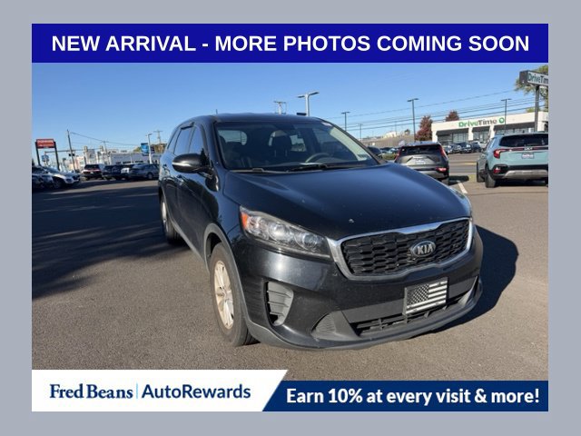 Used 2019 Kia Sorento FWD image 1
