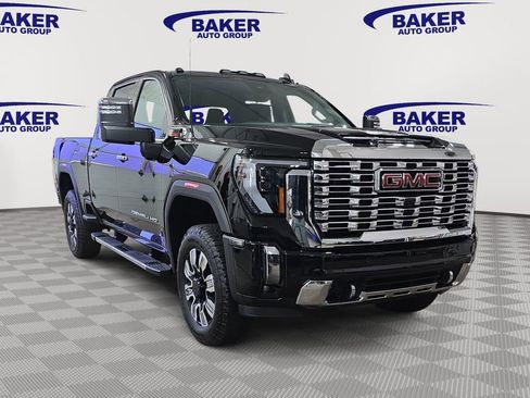 New 2026 GMC Sierra 2500 Denali w/ Denali Reserve Package AWD/4WD image 3