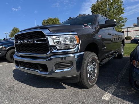 Used 2020 RAM 2500 Tradesman AWD/4WD image 2