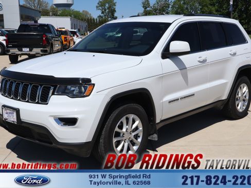 Used 2021 Jeep Grand Cherokee Laredo w/ Security & Convenience Group AWD/4WD image 1