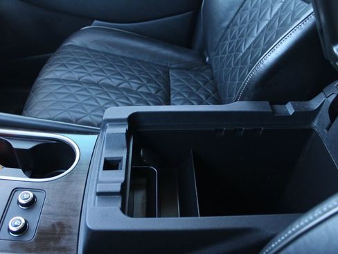 Used 2019 Nissan Murano Platinum image 45