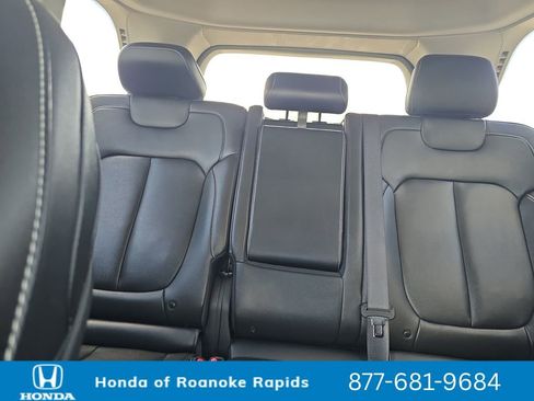 Used 2024 Jeep Grand Cherokee Limited 4xe AWD/4WD image 17