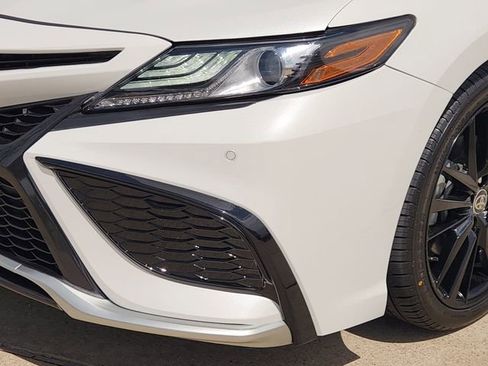 Used 2023 Toyota Camry XSE w/ Navigation Package FWD image 6