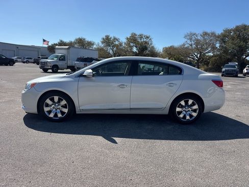 Used 2010 Buick LaCrosse CXS image 4