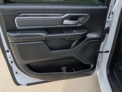 Used 2019 RAM 1500 Big Horn RWD image 36