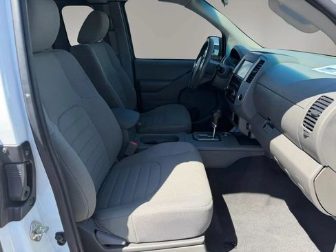 Used 2020 Nissan Frontier S RWD image 15