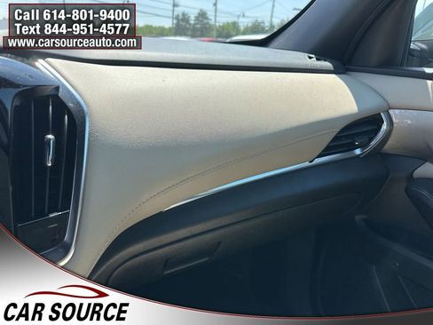 Used 2022 Chevrolet Traverse LT FWD image 21