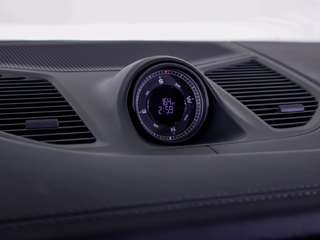Certified 2025 Porsche Cayenne E-Hybrid Coupe AWD/4WD image 14