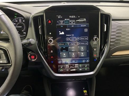 Used 2025 Subaru Forester Sport image 19