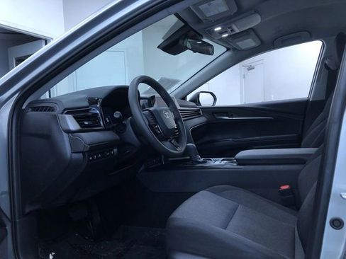 Used 2026 Toyota Camry LE FWD image 11