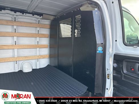 Used 2024 GMC Savana 2500 w/ Driver Convenience Package image 20