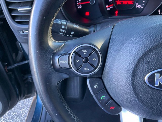 Used 2017 Kia Soul + w/ Audio Package FWD image 10