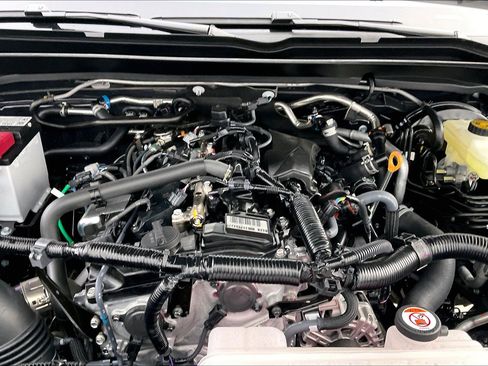 New 2026 Toyota Tacoma SR5 image 14