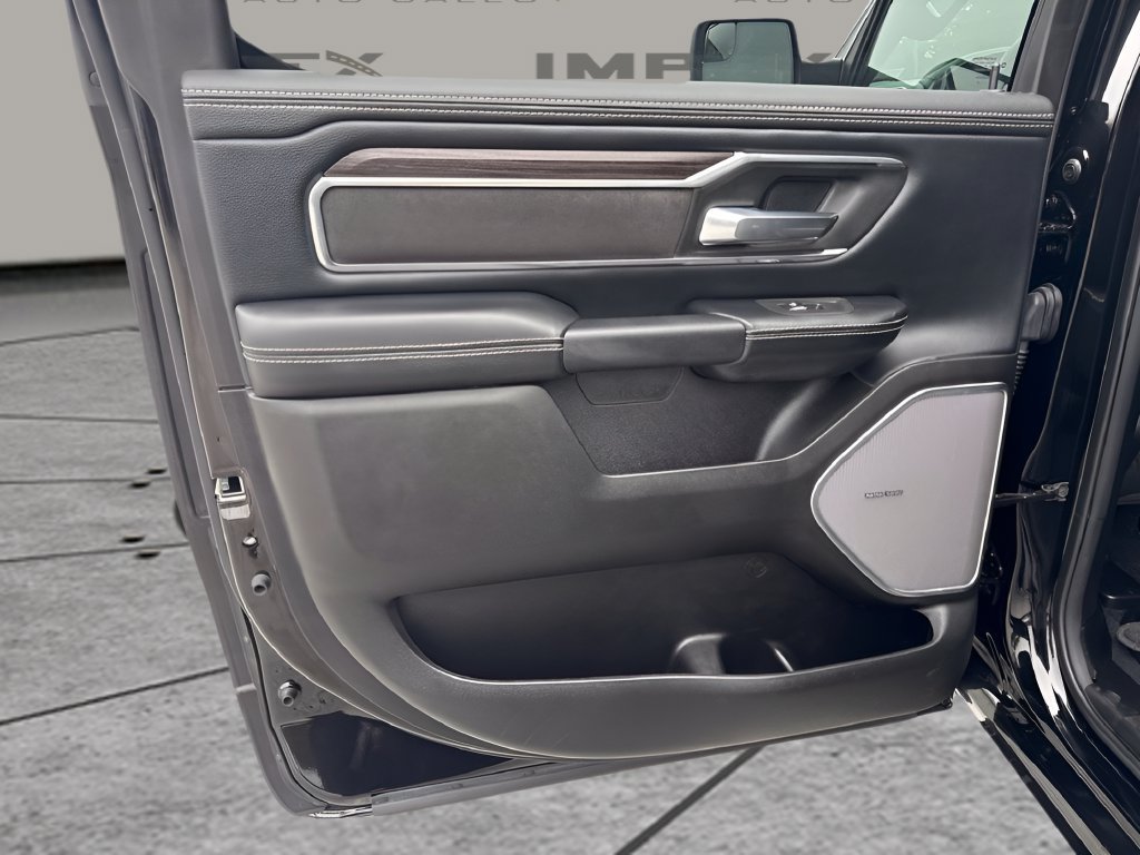 Used 2026 RAM 1500 Laramie w/ Advanced Safety Group II AWD/4WD image 28