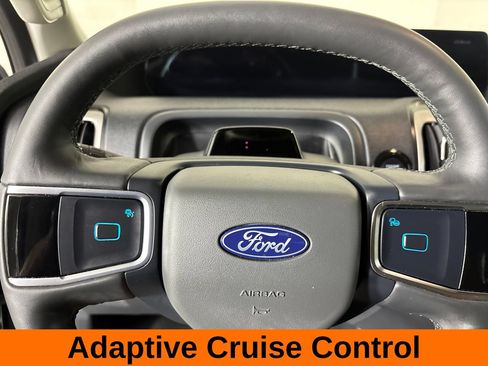 Used 2025 Ford Expedition Active AWD/4WD image 15