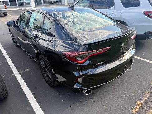 Used 2025 Acura TLX w/ A-SPEC Package AWD/4WD image 4