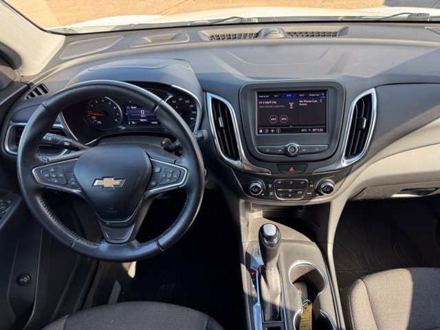 Used 2021 Chevrolet Equinox LT AWD/4WD image 17