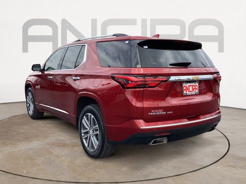 Used 2023 Chevrolet Traverse High Country AWD/4WD image 9