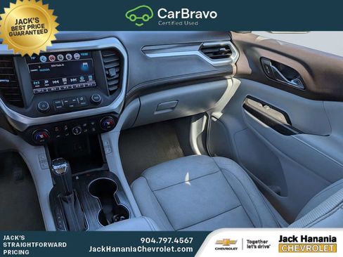 Certified 2018 GMC Acadia SLT FWD image 15