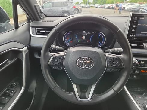 Used 2019 Toyota RAV4 XSE w/ XSE Weather Package AWD/4WD image 28
