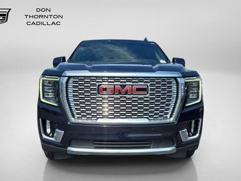 Used 2022 GMC Yukon Denali AWD/4WD image 8