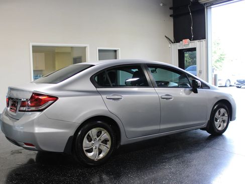 Used 2014 Honda Civic LX image 3