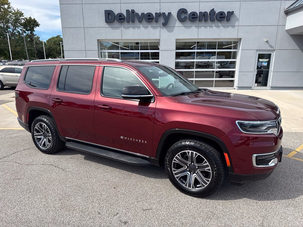 Used 2024 Jeep Wagoneer Series II w/ Flexible Seating Group AWD/4WD image 7
