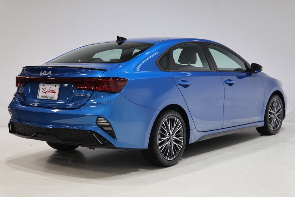 Used 2023 Kia Forte GT-Line FWD image 8