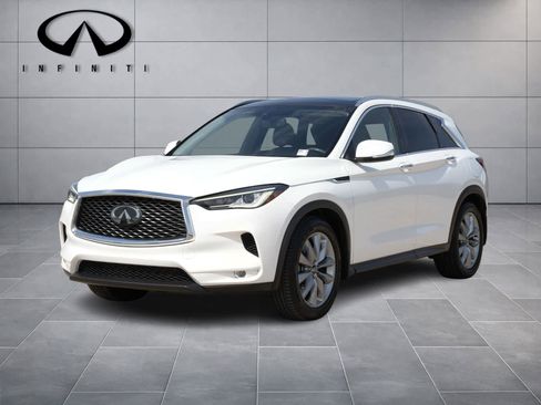 Used 2022 INFINITI QX50 Luxe FWD image 1