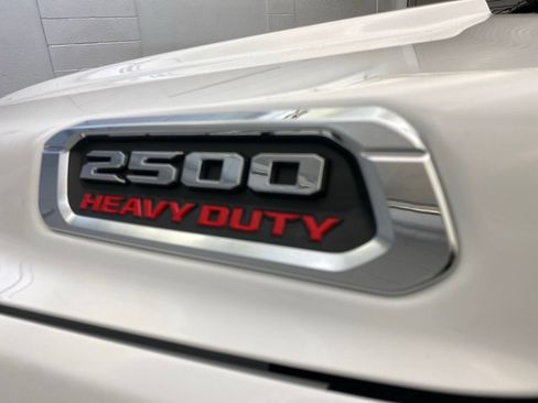 Certified 2025 RAM 2500 Limited AWD/4WD image 13