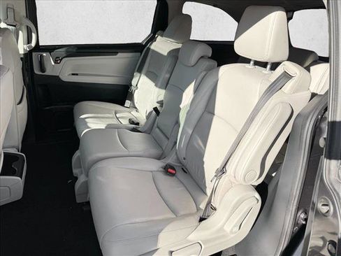 Used 2025 Honda Odyssey EX-L image 18