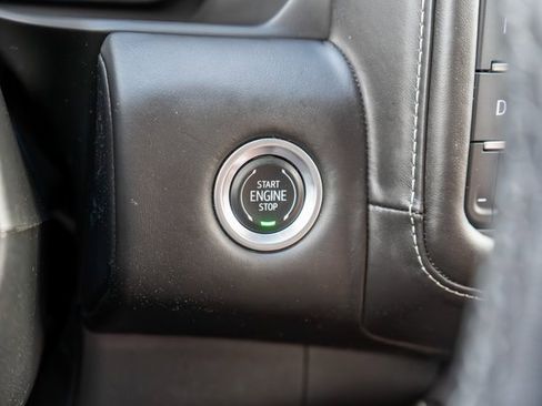 Used 2023 GMC Yukon Denali Ultimate image 21