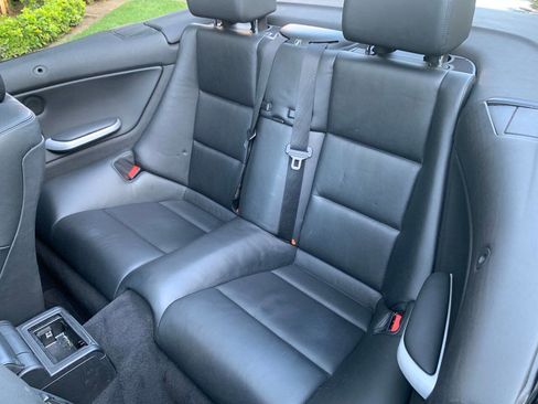 Used 2004 BMW M3 Convertible image 25