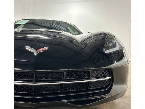 Used 2019 Chevrolet Corvette Stingray Coupe w/ 1LT RWD image 6