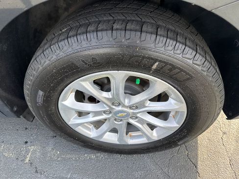 Used 2019 Chevrolet Equinox LT AWD/4WD image 30