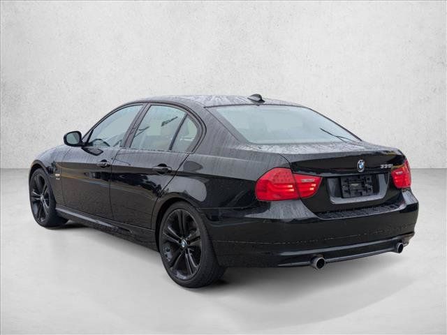 Used 2011 BMW 335i xDrive Sedan AWD/4WD image 7