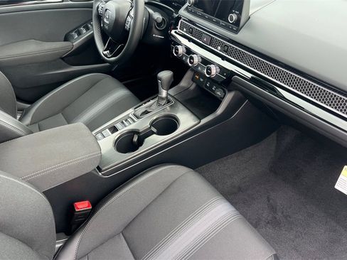Certified 2025 Honda Civic Sport image 14