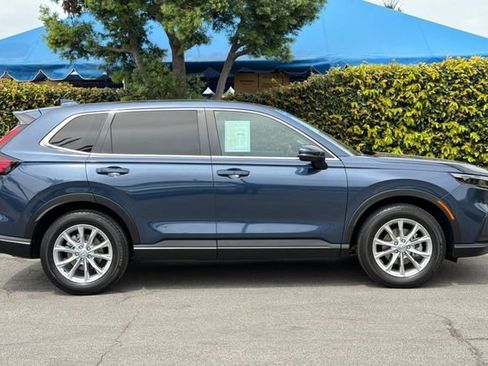 Certified 2025 Honda CR-V EX image 3
