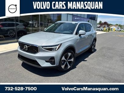 Certified 2025 Volvo XC40 B5 Plus