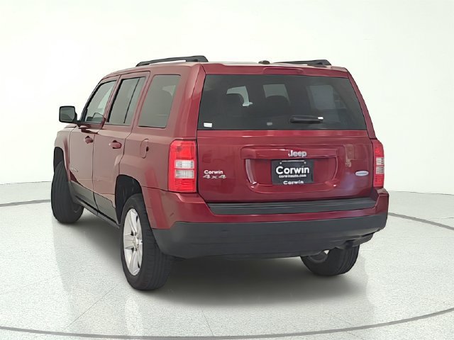 Used 2016 Jeep Patriot Latitude AWD/4WD image 4