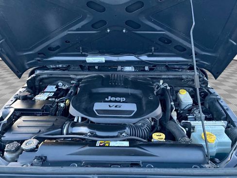 Used 2016 Jeep Wrangler Unlimited Sport w/ Quick Order Package 24S image 28