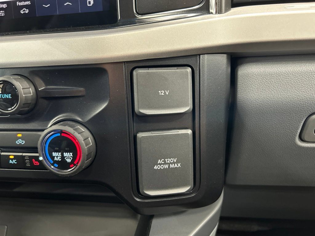 New 2027 Ford F250 XLT w/ XLT Premium Package AWD/4WD image 22
