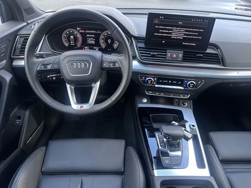 Used 2025 Audi Q5 2.0T Premium Plus image 11
